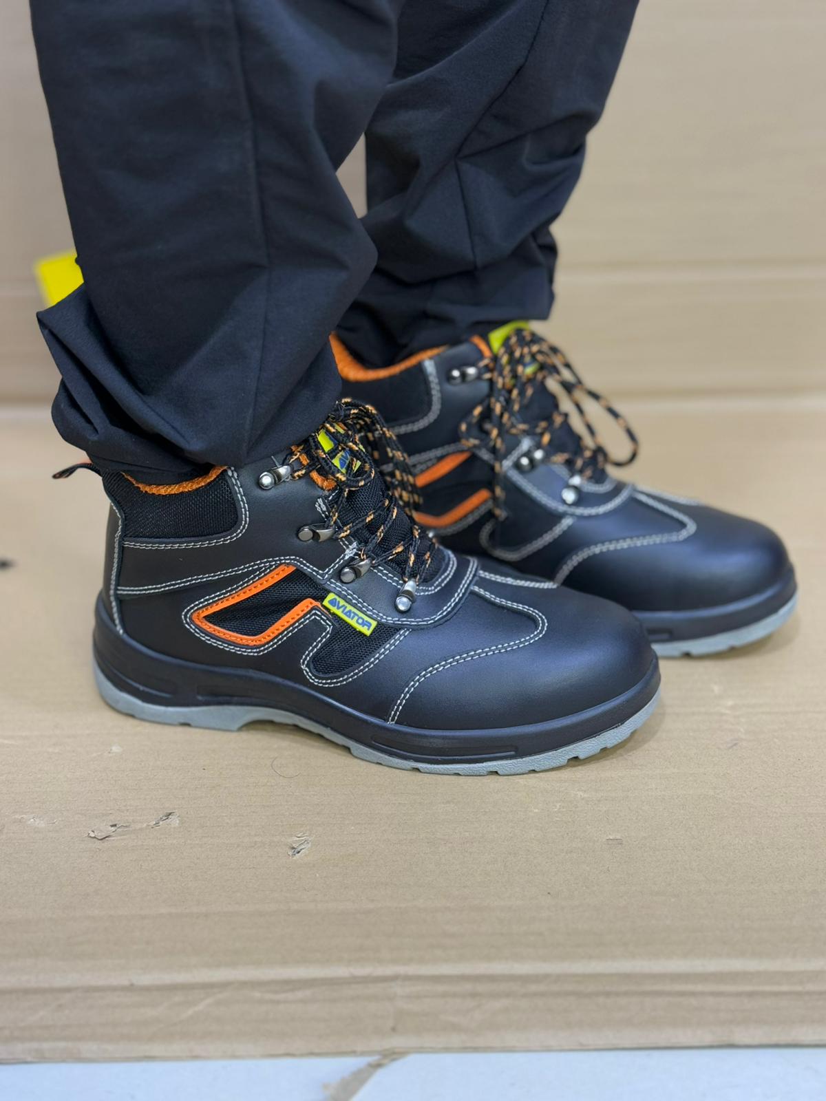 Aviator Workwear Safety Boots – Steel Toe, Anti-Slip & Shock-Absorbing